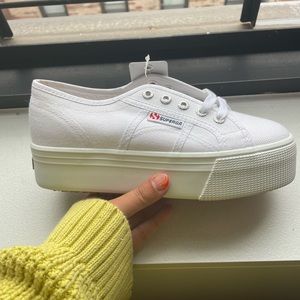 SUPERGA WHITE PLATFORMS size US 6 Euro 36